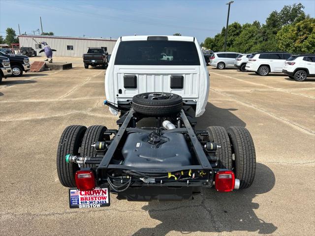 2026 RAM 3500 Chassis RAM 3500 TRADESMAN CREW CAB CHASSIS 4X4 60 CA