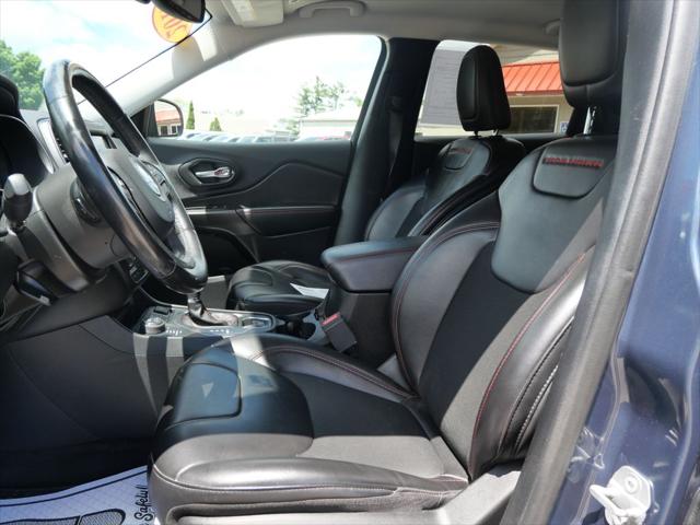 2019 Jeep Cherokee Trailhawk