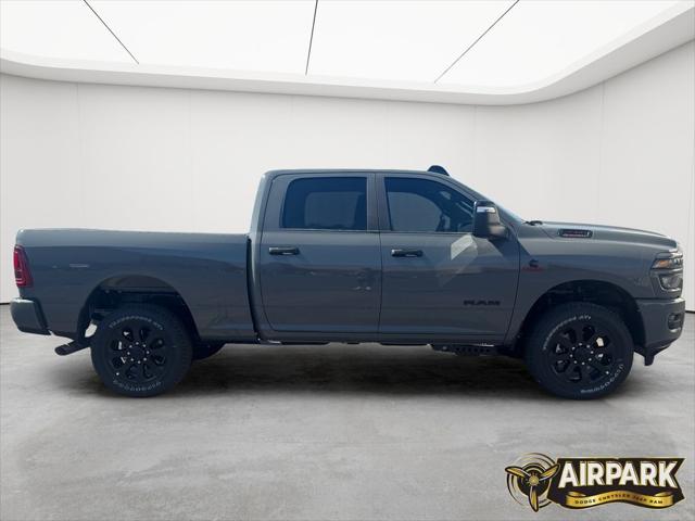 2026 RAM 3500 RAM 3500 BIG HORN CREW CAB 4X4 64 BOX