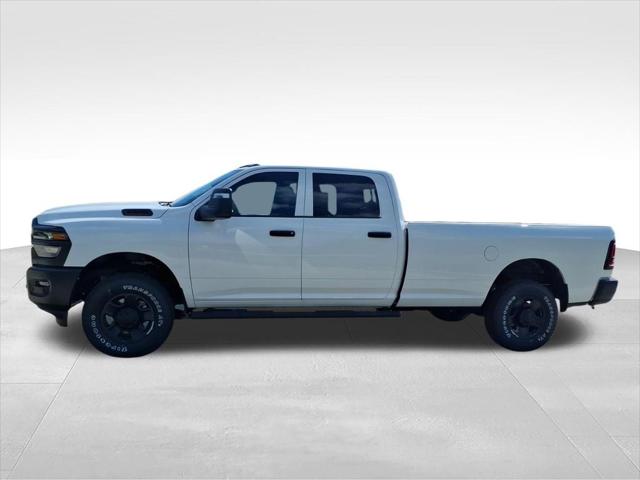 2026 RAM Ram 3500 RAM 3500 TRADESMAN CREW CAB 4X4 8 BOX