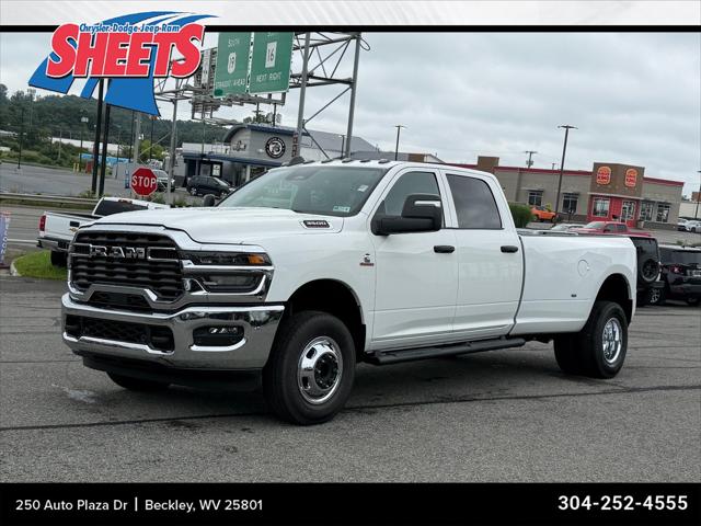 2026 RAM Ram 3500 RAM 3500 TRADESMAN CREW CAB 4X4 8 BOX