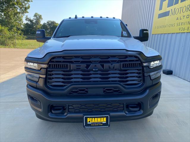 2026 RAM 3500 Chassis RAM 3500 TRADESMAN CREW CAB CHASSIS 4X4 60 CA