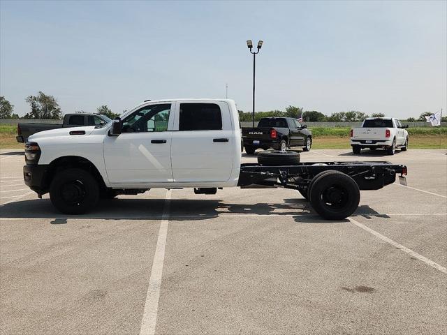 2026 RAM 3500 Chassis RAM 3500 TRADESMAN CREW CAB CHASSIS 4X4 60 CA