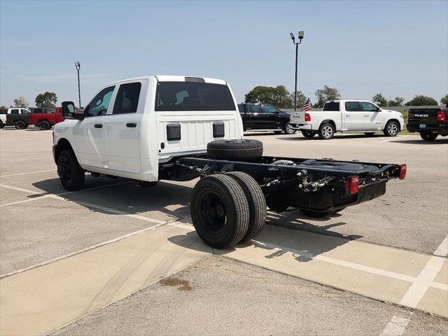 2026 RAM 3500 Chassis RAM 3500 TRADESMAN CREW CAB CHASSIS 4X4 60 CA