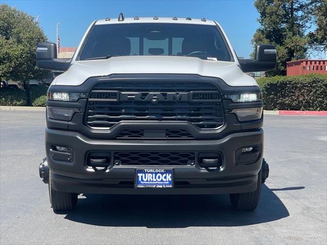 2026 RAM Ram 3500 RAM 3500 TRADESMAN CREW CAB 4X4 8 BOX