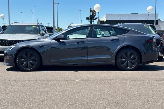 2025 Tesla Model S Plaid