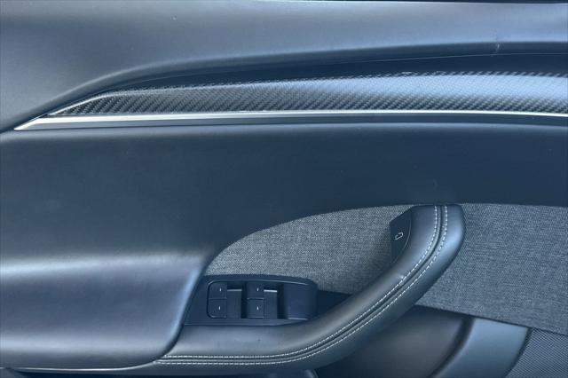2025 Tesla Model S Plaid