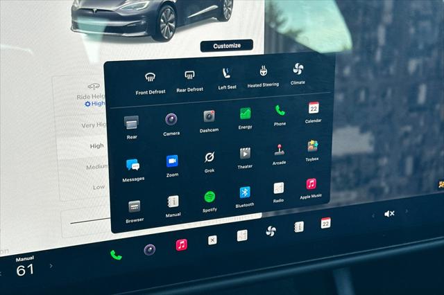 2025 Tesla Model S Plaid