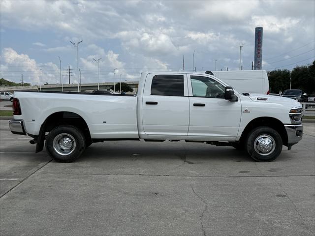 2026 RAM Ram 3500 RAM 3500 TRADESMAN CREW CAB 4X4 8 BOX 2026 RAM Ram 3500 RAM 3500 TRADESMAN CREW CAB 4X4 8 BOX