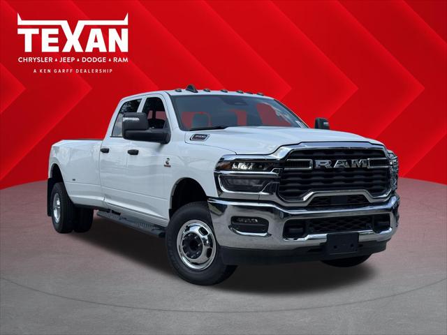 2026 RAM Ram 3500 RAM 3500 TRADESMAN CREW CAB 4X4 8 BOX