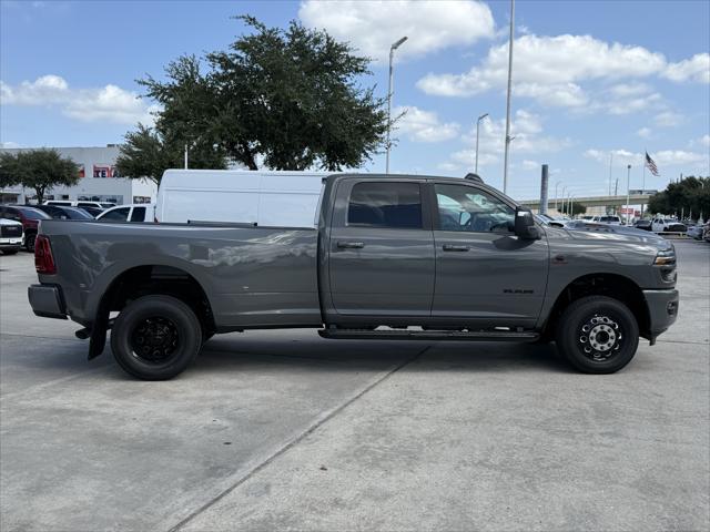 2026 RAM Ram 3500 RAM 3500 LARAMIE CREW CAB 4X4 8 BOX
