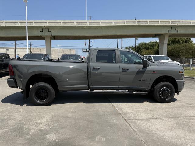 2026 RAM Ram 3500 RAM 3500 LARAMIE CREW CAB 4X4 8 BOX