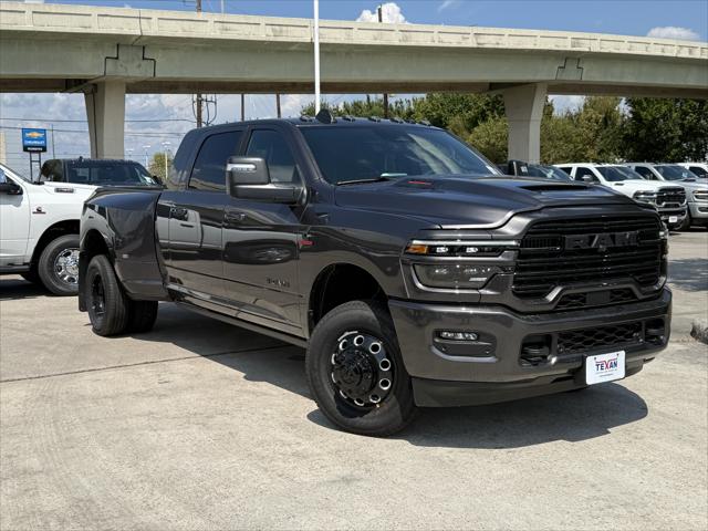 2026 RAM Ram 3500 RAM 3500 LARAMIE MEGA CAB 4X4 64 BOX 2026 RAM Ram 3500 RAM 3500 LARAMIE MEGA CAB 4X4 64 BOX