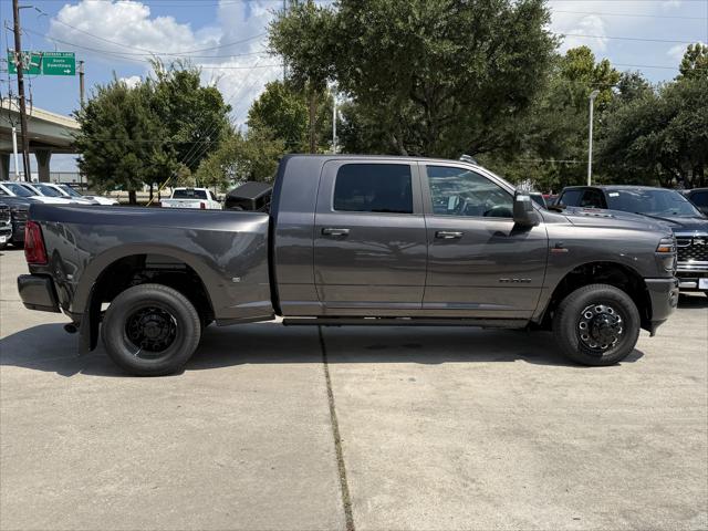 2026 RAM Ram 3500 RAM 3500 LARAMIE MEGA CAB 4X4 64 BOX
