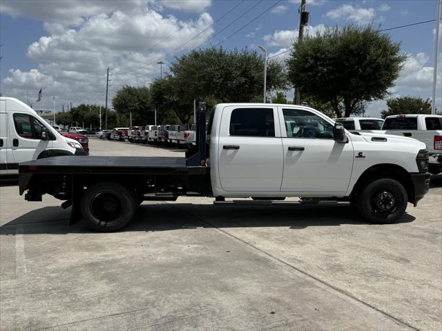 2026 RAM 3500 Chassis RAM 3500 TRADESMAN CREW CAB CHASSIS 4X4 60 CA 2026 RAM 3500 Chassis RAM 3500 TRADESMAN CREW CAB CHASSIS 4X4 60 CA