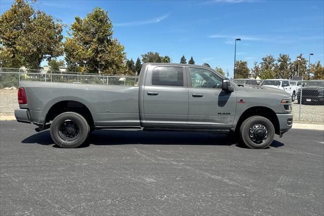 2026 RAM Ram 3500 RAM 3500 LARAMIE CREW CAB 4X4 8 BOX