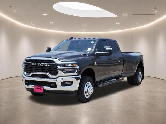 2026 RAM Ram 3500 RAM 3500 TRADESMAN CREW CAB 4X4 8 BOX
