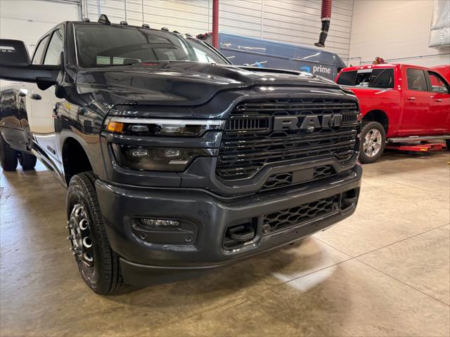 2026 RAM Ram 3500 RAM 3500 LARAMIE CREW CAB 4X4 8 BOX