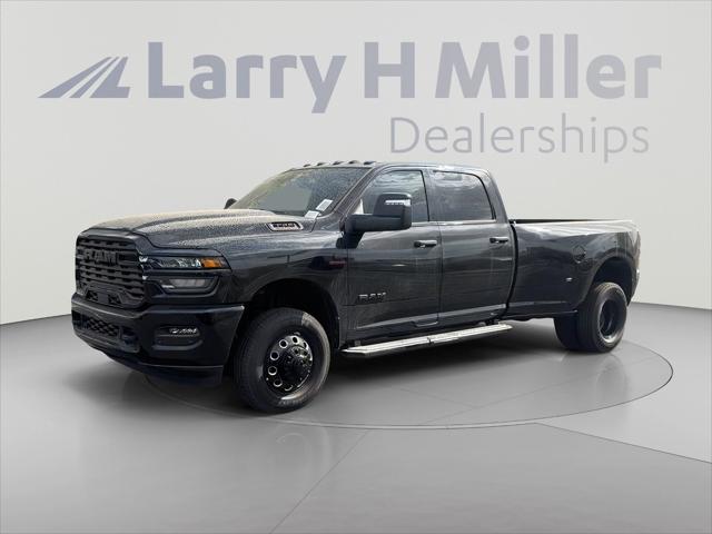 2026 RAM 3500 RAM 3500 BIG HORN CREW CAB 4X4 8 BOX