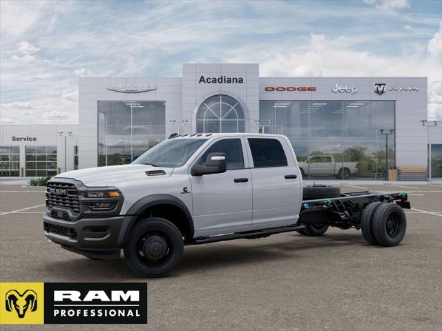 2026 RAM 5500 Chassis RAM 5500 TRADESMAN CHASSIS CREW CAB 4X4 84 CA