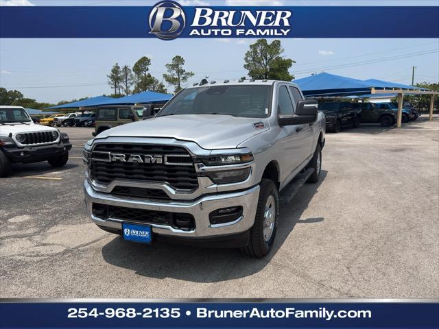 2026 RAM 2500 RAM 2500 TRADESMAN CREW CAB 4X4 64 BOX