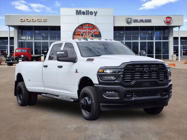 2026 RAM Ram 3500 RAM 3500 TRADESMAN CREW CAB 4X4 8 BOX