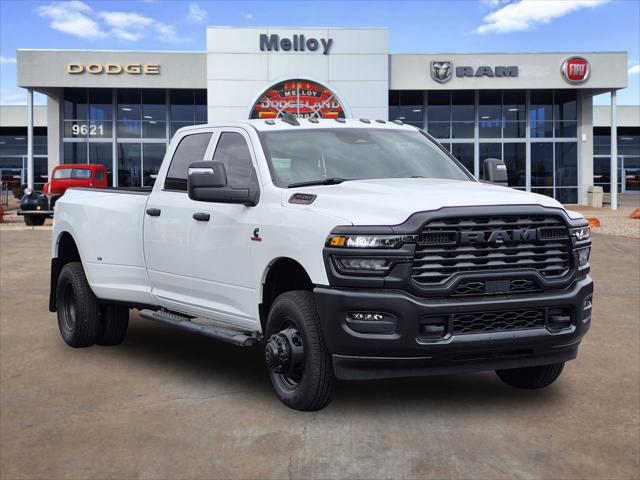 2026 RAM Ram 3500 RAM 3500 TRADESMAN CREW CAB 4X4 8 BOX