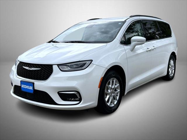 2022 Chrysler Pacifica Touring L for sale in Bellevue, NE
