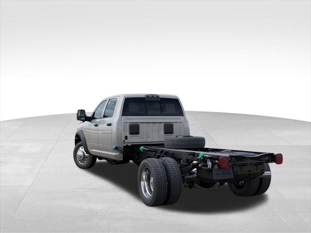 2026 RAM 5500 Chassis RAM 5500 TRADESMAN CHASSIS CREW CAB 4X4 84 CA