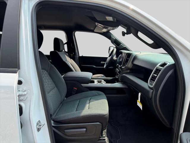 2026 Ram 1500 Express Crew Cab 4x4 57 Box
