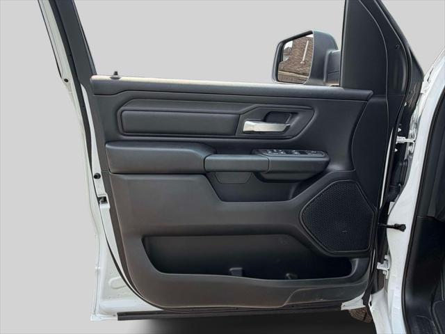2026 Ram 1500 Express Crew Cab 4x4 57 Box