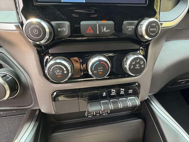 2026 Ram 1500 Express Crew Cab 4x4 57 Box