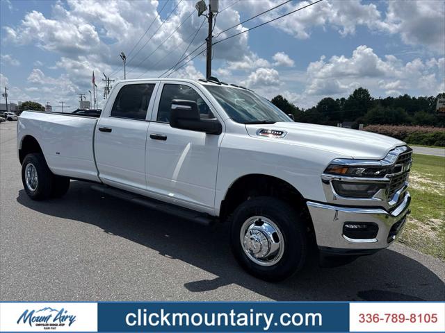 2026 RAM Ram 3500 RAM 3500 TRADESMAN CREW CAB 4X4 8 BOX 2026 RAM Ram 3500 RAM 3500 TRADESMAN CREW CAB 4X4 8 BOX