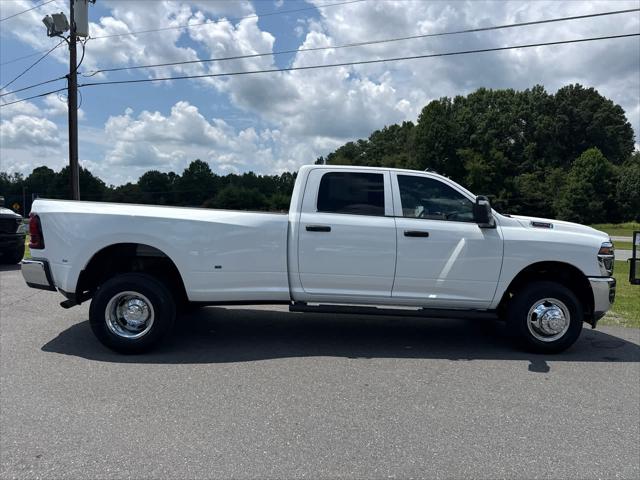 2026 RAM Ram 3500 RAM 3500 TRADESMAN CREW CAB 4X4 8 BOX 2026 RAM Ram 3500 RAM 3500 TRADESMAN CREW CAB 4X4 8 BOX