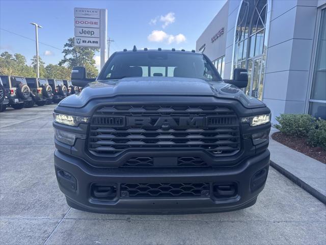 2026 RAM Ram 3500 RAM 3500 TRADESMAN CREW CAB 4X4 8 BOX