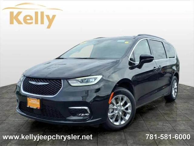 2022 Chrysler Pacifica Touring L AWD for sale in Lynnfield, MA