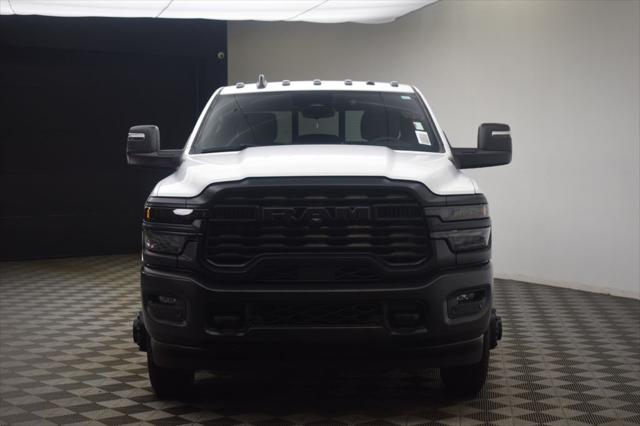 2026 RAM Ram 3500 RAM 3500 TRADESMAN CREW CAB 4X4 8 BOX 2026 RAM Ram 3500 RAM 3500 TRADESMAN CREW CAB 4X4 8 BOX