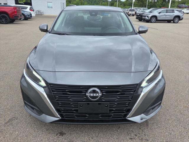 Used 2024 Nissan Altima Platinum For Sale in Jackson, MI