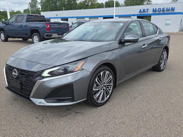 Used 2024 Nissan Altima Platinum For Sale in Jackson, MI