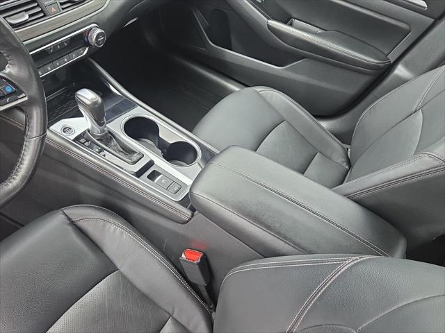 Used 2024 Nissan Altima Platinum For Sale in Jackson, MI