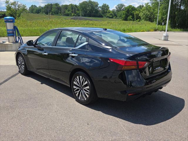Used 2025 Nissan Altima SV FWD For Sale in Jackson, MI