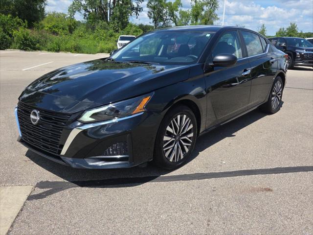 Used 2025 Nissan Altima SV FWD For Sale in Jackson, MI