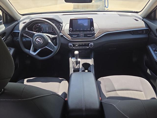 Used 2025 Nissan Altima SV FWD For Sale in Jackson, MI