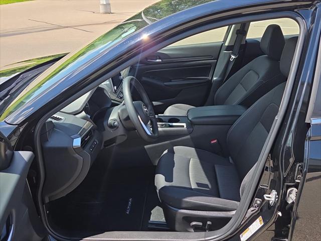 Used 2025 Nissan Altima SV FWD For Sale in Jackson, MI