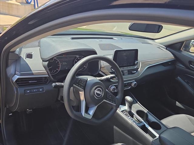Used 2025 Nissan Altima SV FWD For Sale in Jackson, MI