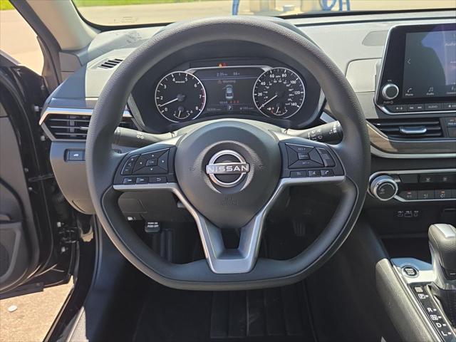 Used 2025 Nissan Altima SV FWD For Sale in Jackson, MI