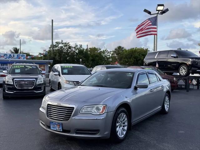 2011 Chrysler 300 Base for sale in Pompano Beach, FL