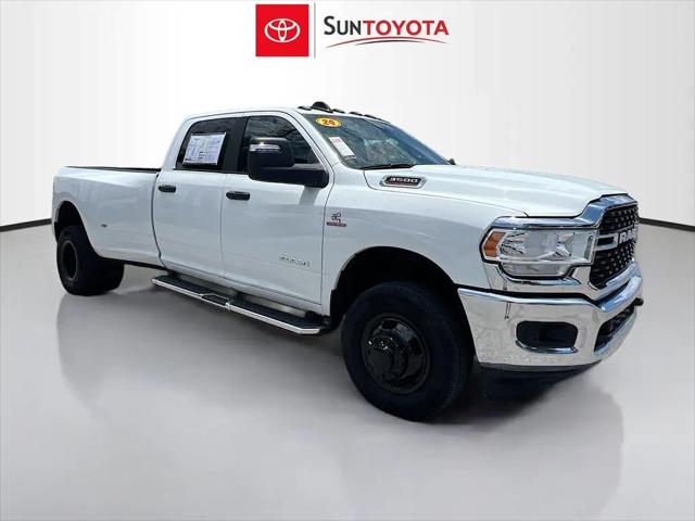 2024 Ram 3500 Big Horn Crew Cab 4x4 8' Box for sale in Holiday, FL