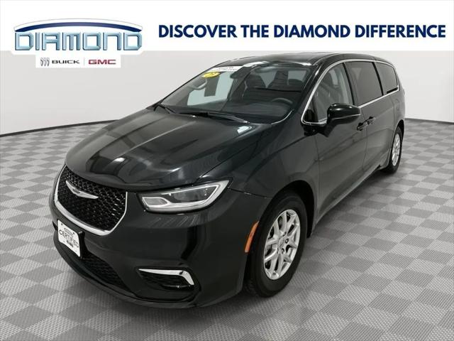 2023 Chrysler Pacifica Touring L for sale in Alexandria, MN