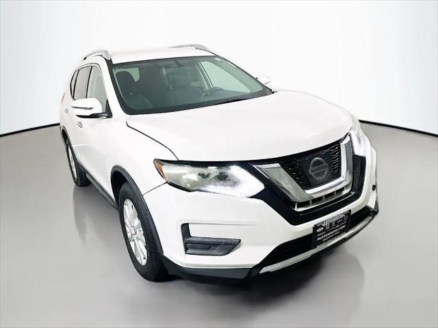 2017 Nissan Rogue SV for sale in Shiloh, IL